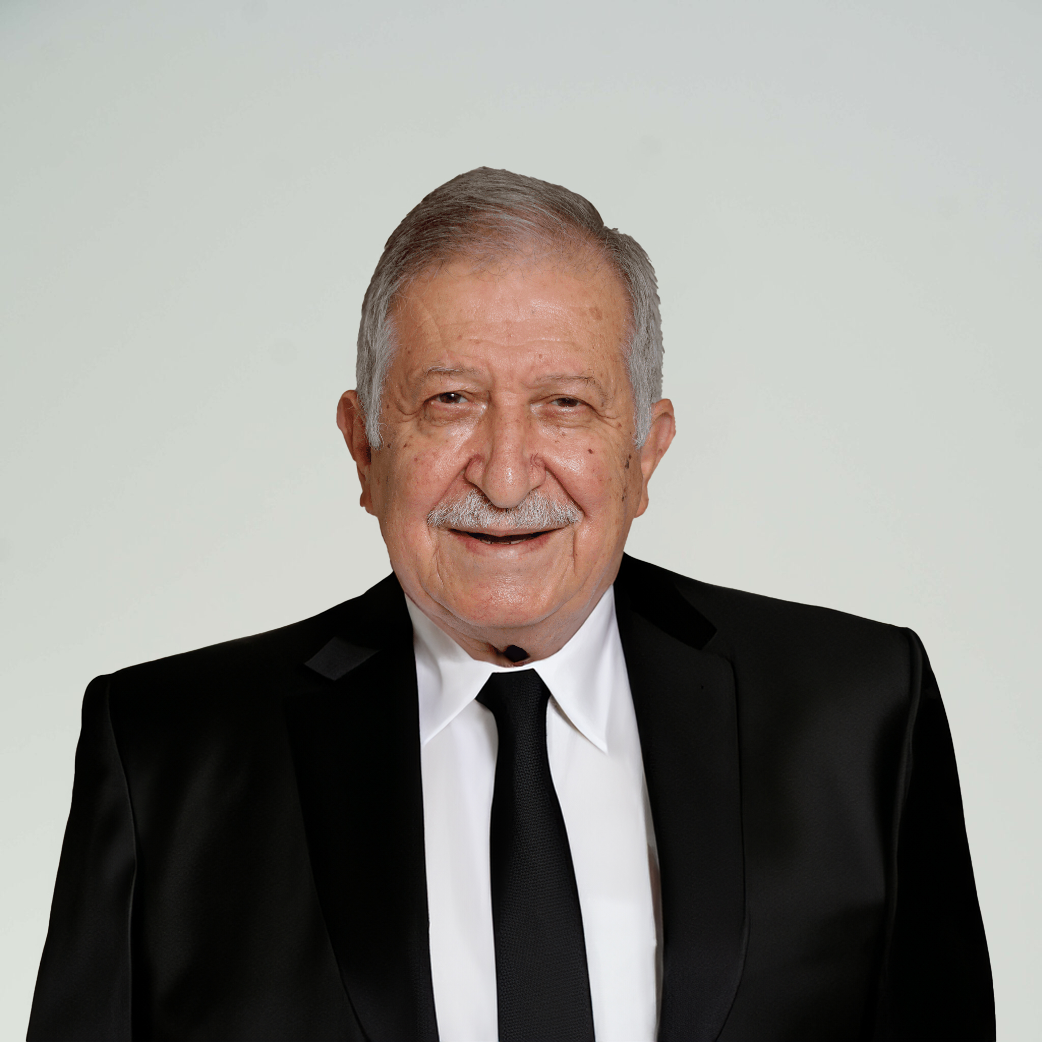 الدكتور كامل عفيفي